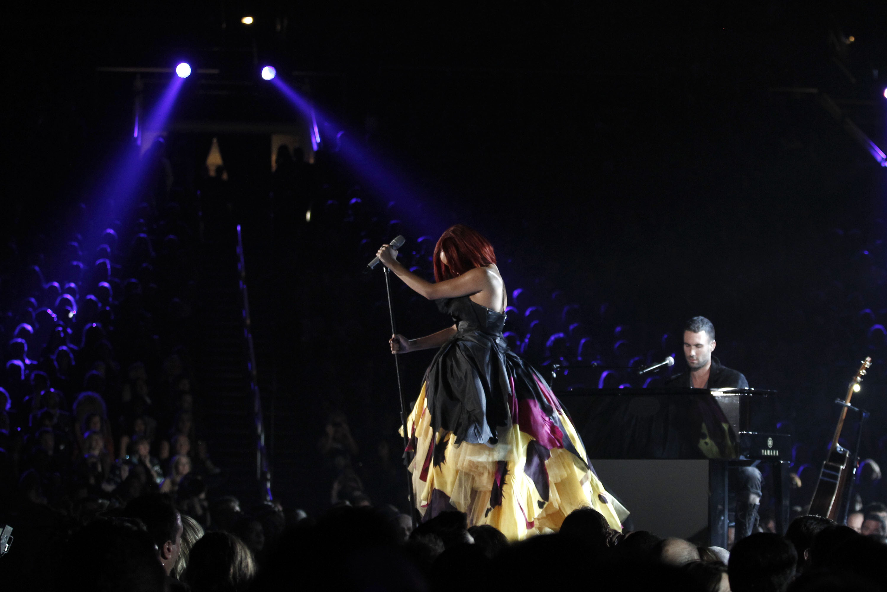 rihanna 2011 Grammy Awards Performance 39
