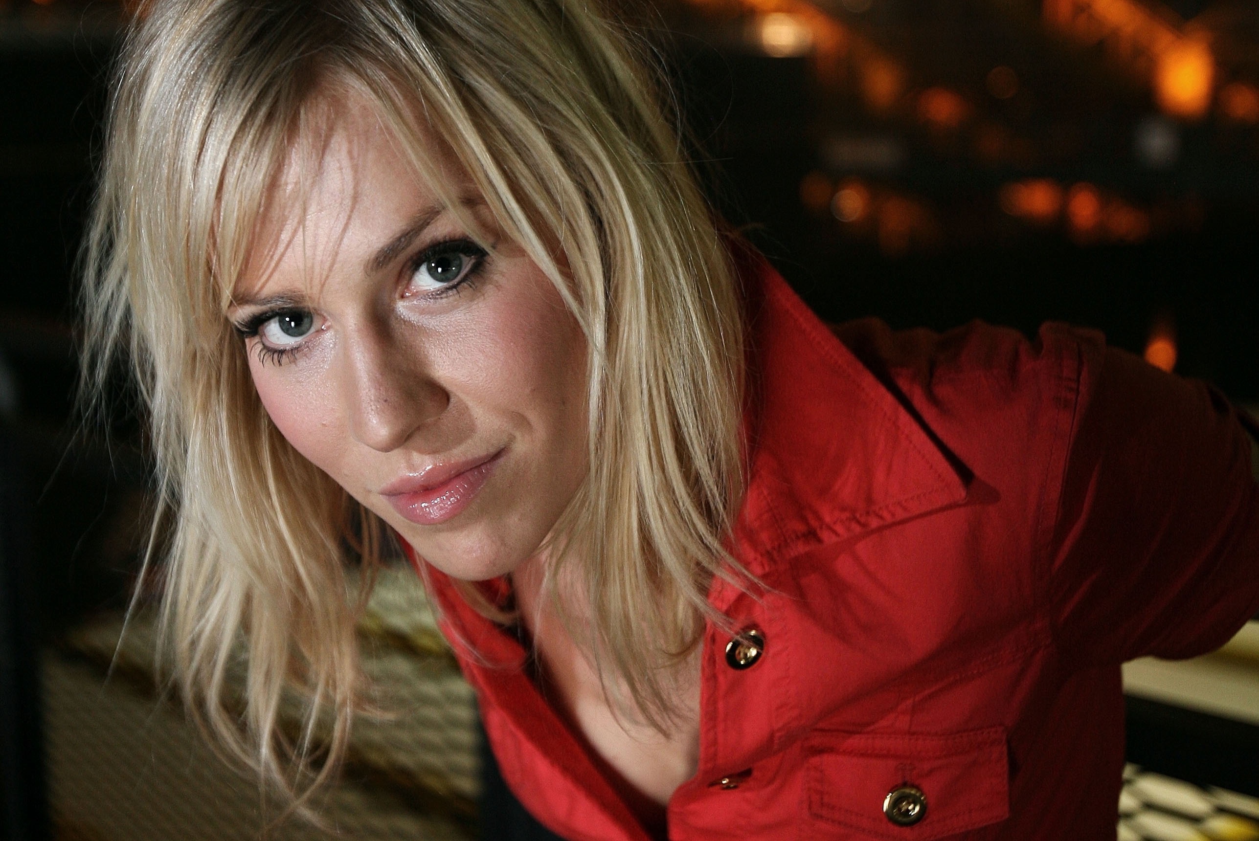 Natasha bedingfield. Наташа Бедингфилд. Natasha Bedingfield 2021. Наташа Бедингфилд фотосессии. Наташа Рэй.